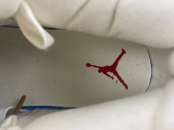 Superclone Levi's x Air Jordan 4 'White' AO2571-100 Sophisticated 7550