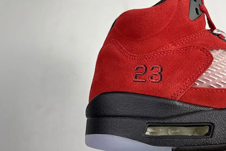 Non-authentic version Lightweight 1780 Air Jordan 5 “Raging Bull” DD0587-600