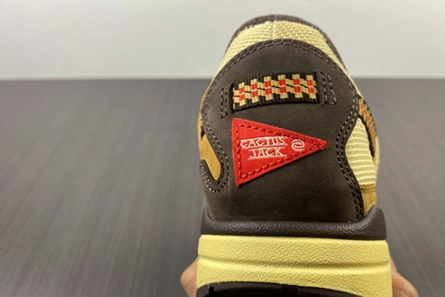 High-tier replica Lightweight 5919 Nike Air Max 1 Travis Scott Cactus Jack Baroque Brown DO9392-200