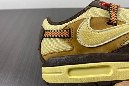 High-tier replica Lightweight 5919 Nike Air Max 1 Travis Scott Cactus Jack Baroque Brown DO9392-200