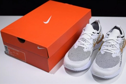 Wallet-friendly Men's Nike Epic React Flyknit White Black-Gold AQ0067-071 Reliable 3816