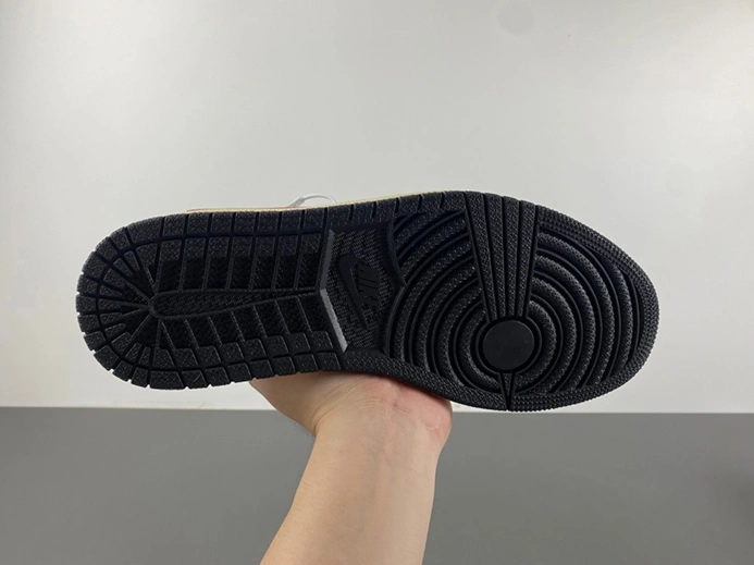 Economical Minimalist 4391 Travis Scott x Air Jordan 1 DM7866-061