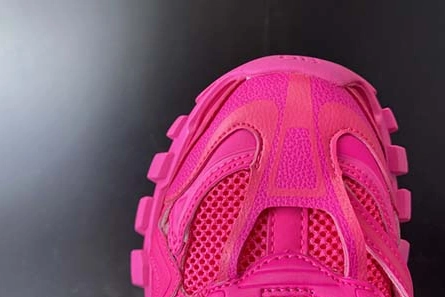 Value-driven Minimalist 4873 Balenciaga Track 2 Sneakers