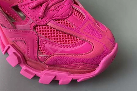 Value-driven Minimalist 4873 Balenciaga Track 2 Sneakers