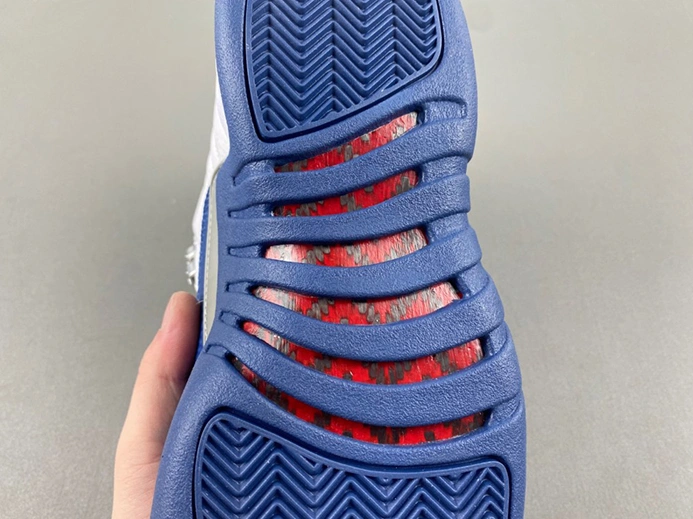 High-tier replica Minimalist 5204 Jordan 12 Retro French Blue (2016) 130690-113