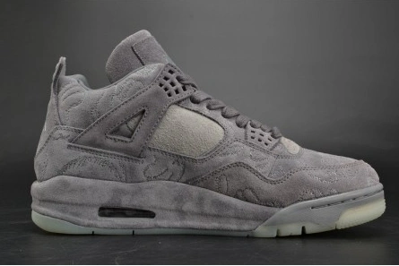 Master copy Minimalist 5946 KAWS x Air Jordan 4