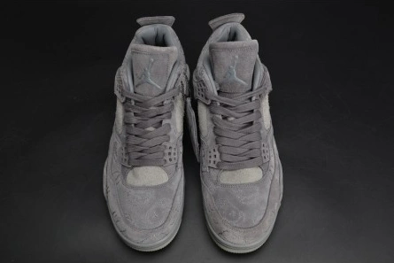 Master copy Minimalist 5946 KAWS x Air Jordan 4