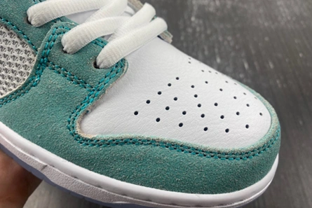 Lookalike Minimalist 6852 Nike SB Dunk Low April Skateboards FD2562-400