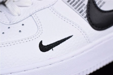 Parallel design Minimalist 9489 Air Force 1 '07 LV8 'White' - Nike - AJ7747-100