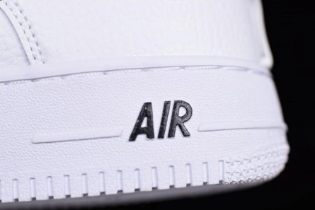 Parallel design Minimalist 9489 Air Force 1 '07 LV8 'White' - Nike - AJ7747-100