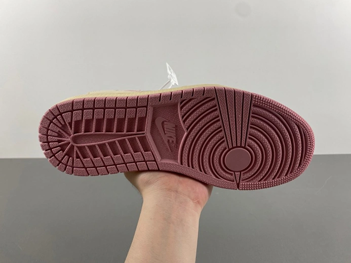Reasonably priced Modern 2506 Travis Scott x Air Jordan 1 Low OG DM7866-600