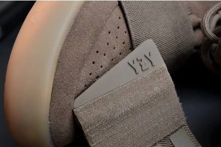 Inspired design Modern 5955 adidas Yeezy 750 Boost Light Brown BY2456