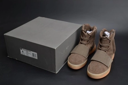 Inspired design Modern 5955 adidas Yeezy 750 Boost Light Brown BY2456