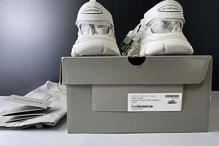 Economical Modern 9138 Balenciaga Track Sandal 617543-W2CC1-9000