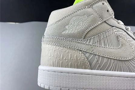 Modern 9409 Air Jordan 1 Mid CV3018-001