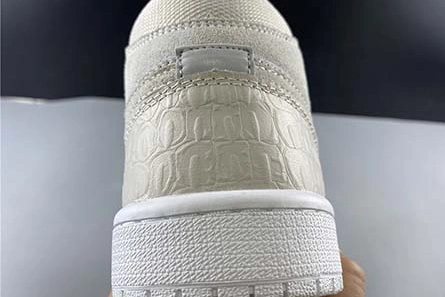 Non-authentic version Modern 9409 Air Jordan 1 Mid CV3018-001