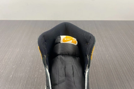 Marked-down ModernLook 1291 Air Jordan 1 High OG “Yellow Toe” 555088-711