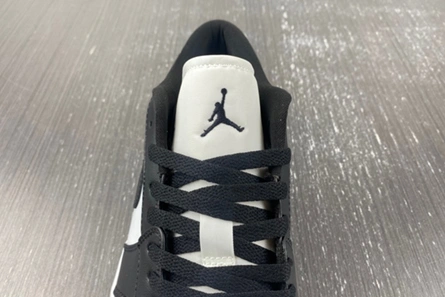 Superclone ModernLook 1632 Air Jordan 1 Low “Panda”  DC0774 101