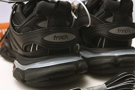 ModernLook 3944 BALENCIAGA TRACK RUNNERS BLUE 542436 W1GB 1000