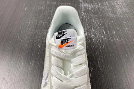 Affordable ModernLook 4752 sacai x Nike Waffle Woven Green Gusto DR5209-100