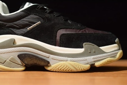 Reasonably priced ModernLook 6227 Balenciaga Triple S Black Burgundy 514008 W09S1 1058