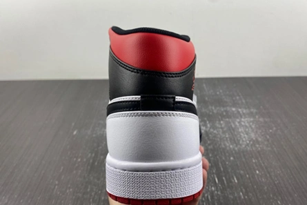 ModernLook 8387 Jordan 1 Mid Gym Red Black Toe DQ8426-106