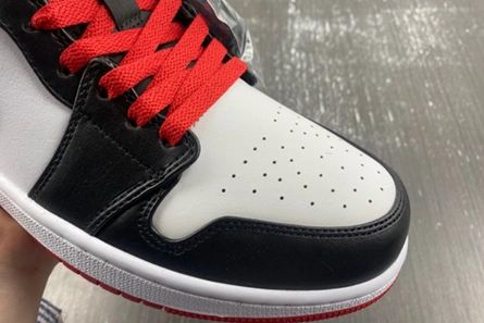 Mirror ModernLook 8387 Jordan 1 Mid Gym Red Black Toe DQ8426-106