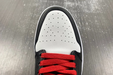 Mirror ModernLook 8387 Jordan 1 Mid Gym Red Black Toe DQ8426-106