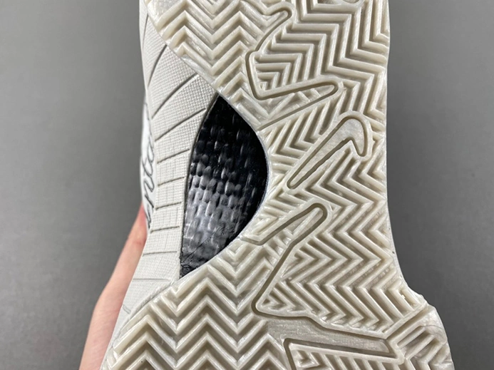 Premium replica ModernLook 9600 Nike Kobe 4 Protro FQ3544-005