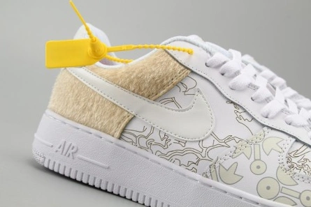 Modestly priced NIKE AIR FORCE 1’07 LV8 SUEDE WHITE A09281-100 Trendsetting 2856