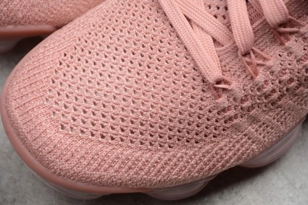 Deal-worthy NIKE AIR VAPORMAX FLYKNIT 2 