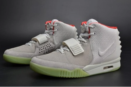 Lookalike NIKE AIR YEEZY 2 PURE PLATINUM Wolf Grey mens 508214-010 EyeCatching 2591
