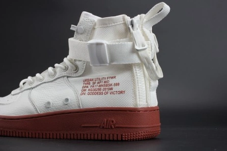 Clearance-priced NIKE SF AIR FORCE 1 MID Reliable 2237