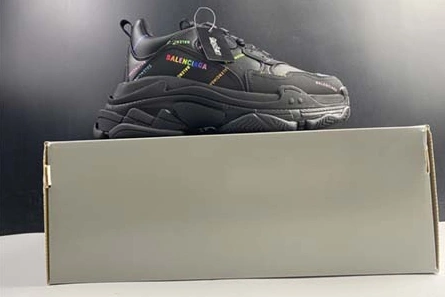 Parallel design NewStyle 2247 BALENCIAGA TRIPLE S TRAINERS BLACK LETTERS 524039 W2FA1 1210