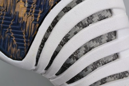 Marked-down NewStyle 4096 Jordan 12 Retro Wings 848692-033