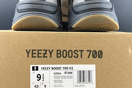 NewStyle 5402 ADIDAS YEEZY BOOST 700 V2 TEPHRA - FU7914