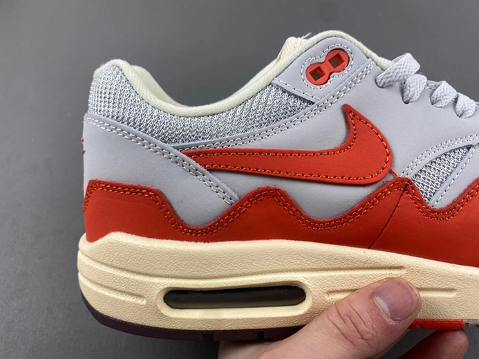 Marked-down Nike Air Max 1 Patta Waves Monarch (with Bracelet) DH1348-001 UrbanStyle 6572