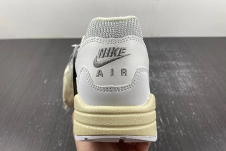 Modestly priced Nike Air Max 1 Patta Waves White  DQ0299-100 Resilient 5683
