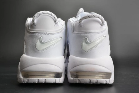 Pricetag-smart Nike Air More Uptempo 