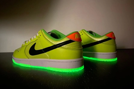 Accessible luxury Nike Dunk Low “Glow in the Dark”  FJ4610-702 UrbanStyle 7664