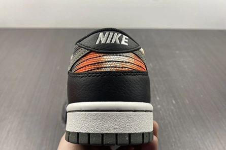 Nike Dunk Low Graffiti Black Red DM0108-001 Compact 5905