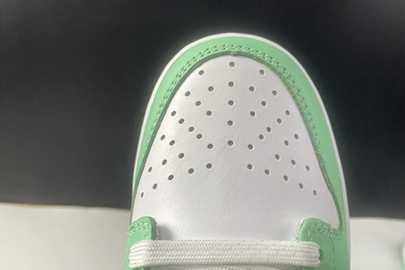 Deal-worthy Nike Dunk Low Green Glow (W) DD1503-105 Lightweight 6968