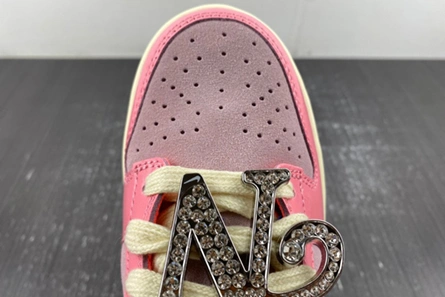 Cost-effective Nike Dunk Low LX Barbie (Women's)  FN8927-621 Fashionable 2093