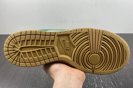 Best-value Nike Dunk Low Malachite University Gold (Women's)  FB7173-131 SmartChoice 2093