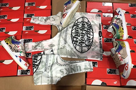 High-tier replica Nike Dunk Low SP “Thank You For Caring” DA6125-900 Trendsetting 3837