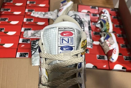 Nike Dunk Low SP “Thank You For Caring” DA6125-900 Trendsetting 3837