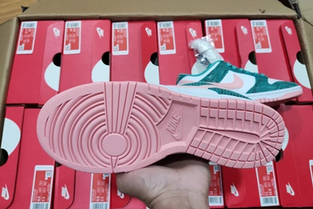 Price-wise Nike Dunk Low Snakeskin Washed Teal Bleached Coral  DR8577-300 Affordable 3058