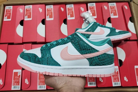 Price-wise Nike Dunk Low Snakeskin Washed Teal Bleached Coral  DR8577-300 Affordable 3058