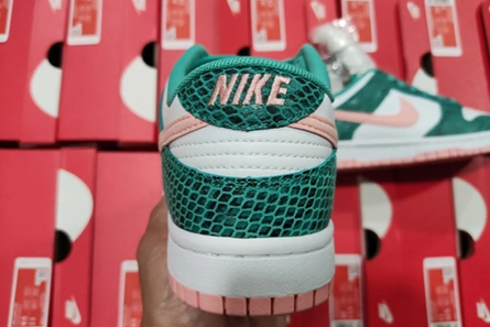 Price-wise Nike Dunk Low Snakeskin Washed Teal Bleached Coral  DR8577-300 Affordable 3058