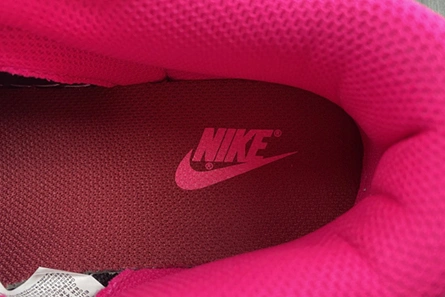 Clearance-priced Nike Dunk Low Valentine's Day (2022) DQ9324-600 EasyMatch 445